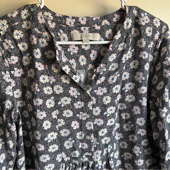 Loft Gray Sketched Floral Peplum Popover Long Sleeve Blouse - Picture 5 of 5